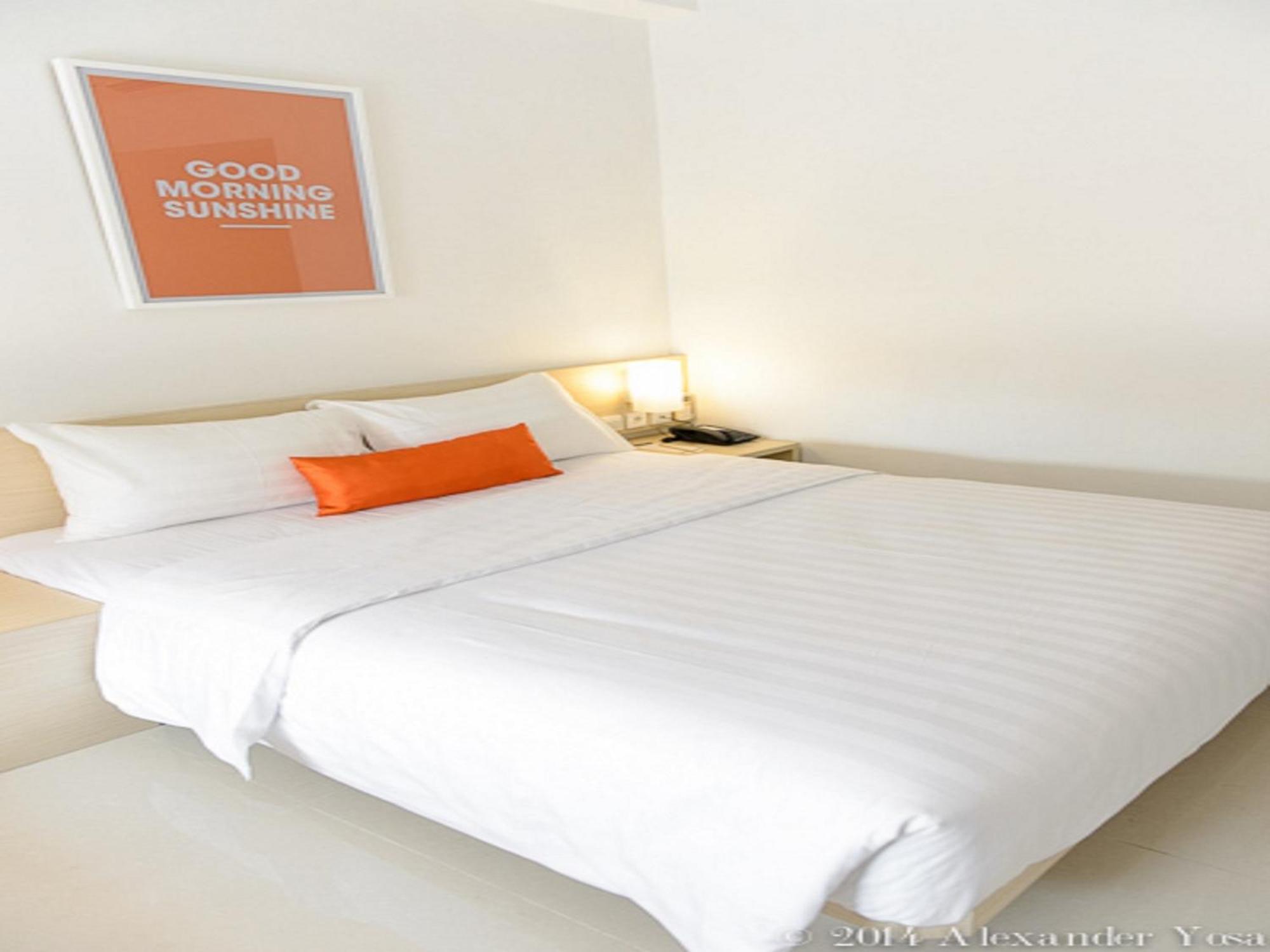 Zuri Express Mangga Dua Hotel Jacarta Quarto foto